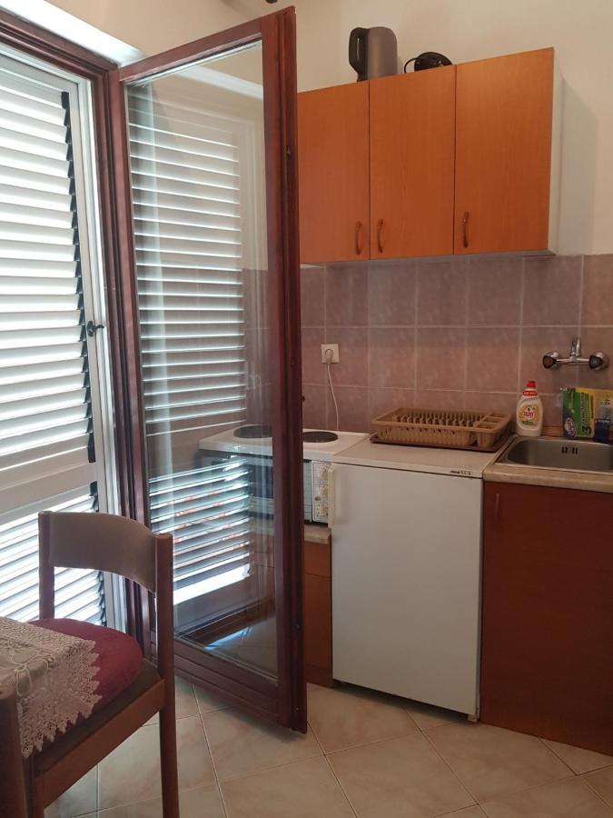 Sobe I Apartmani Marovic Petrovac エクステリア 写真