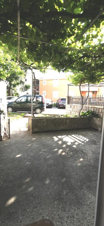 Sobe I Apartmani Marovic Petrovac エクステリア 写真