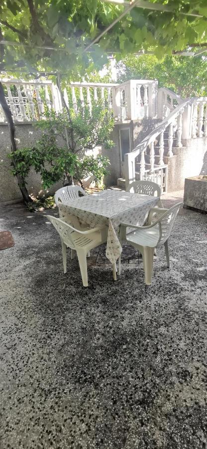 Sobe I Apartmani Marovic Petrovac エクステリア 写真