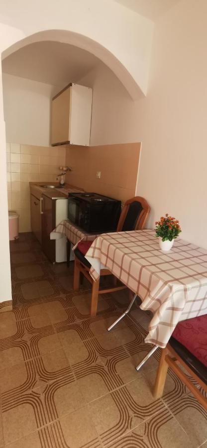 Sobe I Apartmani Marovic Petrovac エクステリア 写真