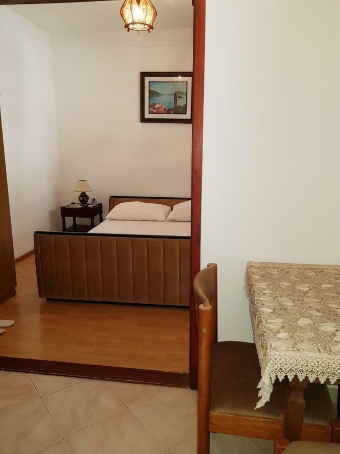 Sobe I Apartmani Marovic Petrovac エクステリア 写真